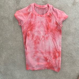 tye die swiftly tech short sleeve!!